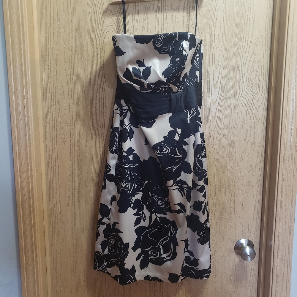 WHBM tan & black rose floral strapless dress